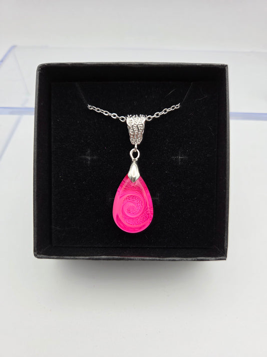 *Pink Petri For A Purpose Collection* Petite Petri Necklaces