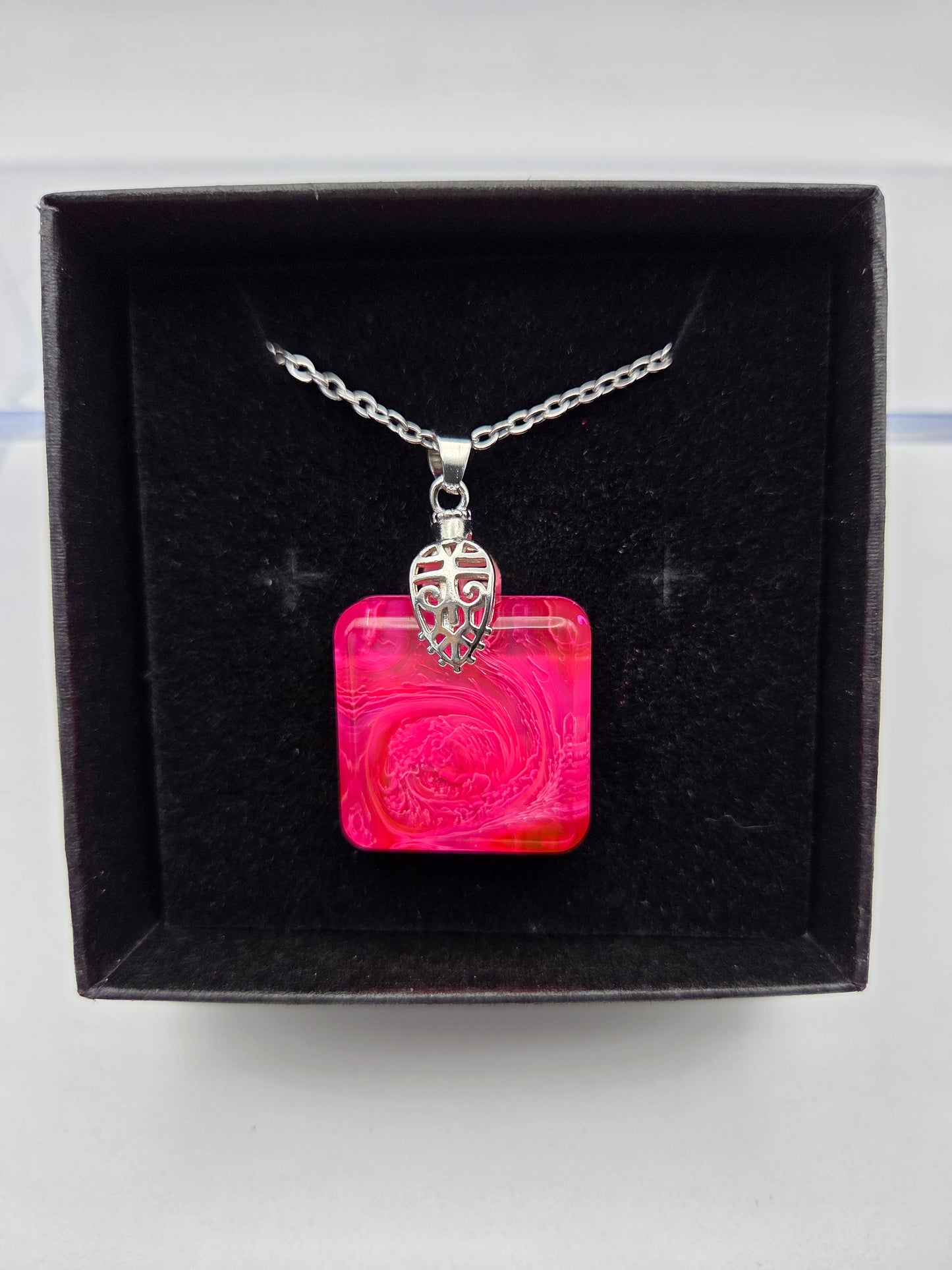 *Pink Petri For A Purpose Collection* Petite Petri Necklaces